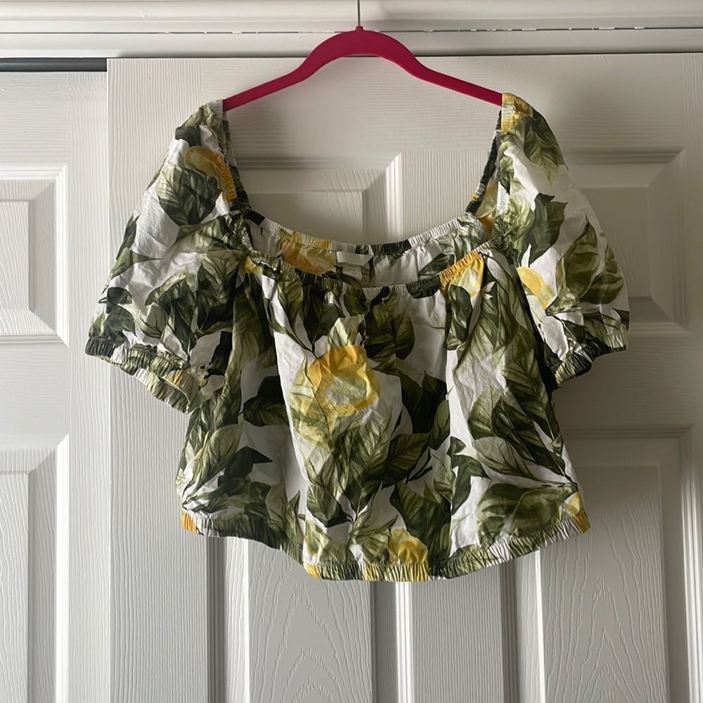 NWOT H&M crop top XL